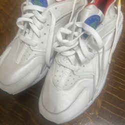 Nike huarache 10,5 size