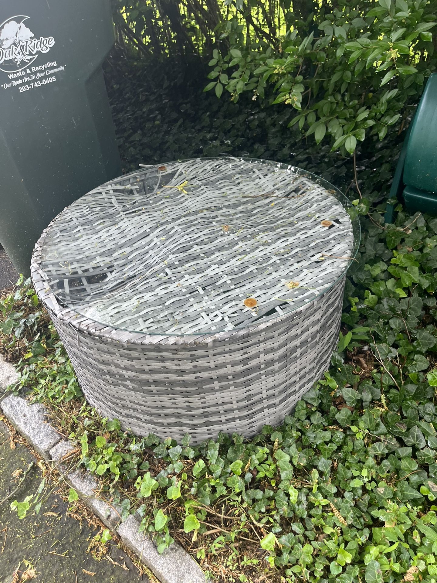 Free Table - Pickup In Greenwich CT