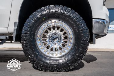 KMC IMS 17” 6x5.5 In Stock