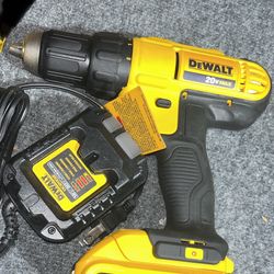 Dewalt 20V Drill