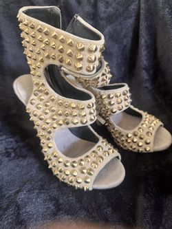 Giuseppe Zanetti Studded Heels