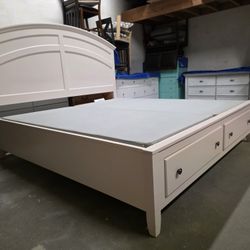 Modern White King Size Platform Bed Frame with Drawers