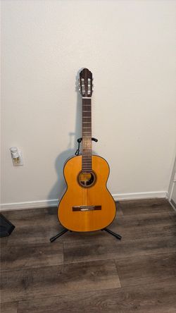 Vintage  Aria made in Japan A587 classical guitar