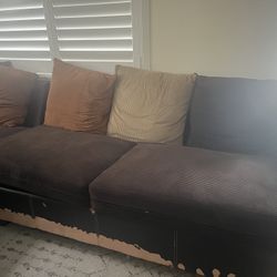 Free Couch 