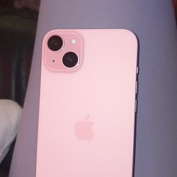 iPhone 15 Plus