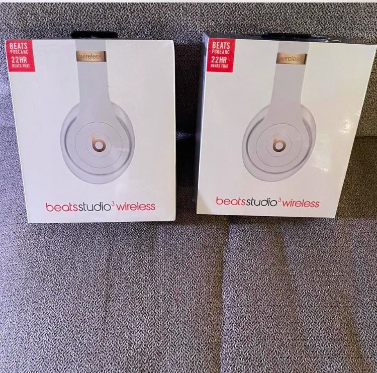 BRAND NEW BEATS STUDIO WHITE