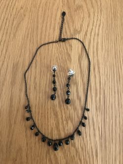 Black crystal bead choker & earring set