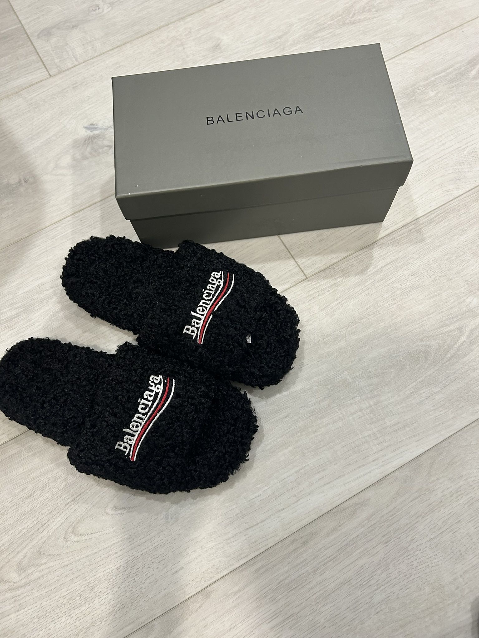 Balenciaga Slides