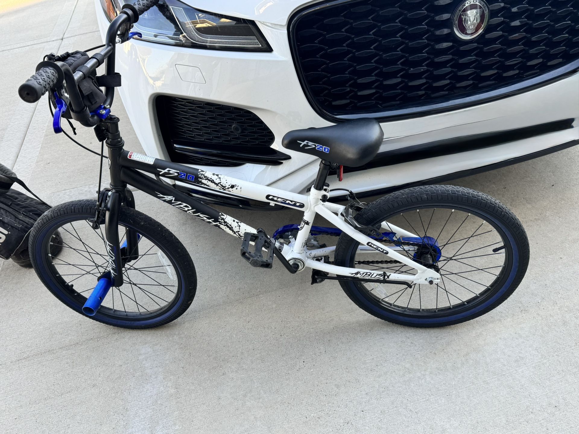 Boys “20 Kent bike