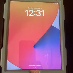 Apple iPad 6th Gen 9.7" 32GB WiFi or Cellular Bundle With Case.