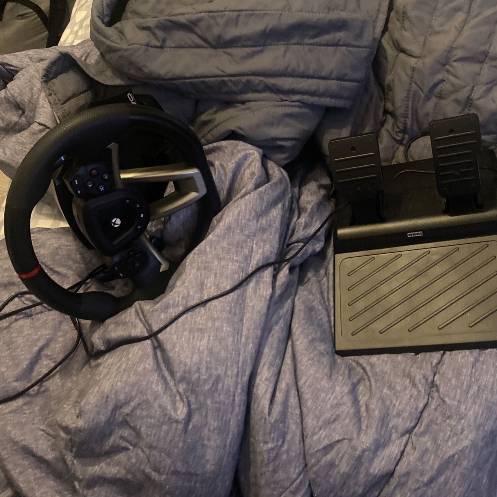 Steering Wheel And Pedals For Xbox