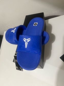 New never used or tried on  size 6Y/7.5W 100% authentic