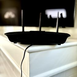 Linksys WiFi Router