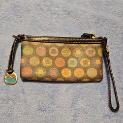 Dooney & Bourke Wristlet 