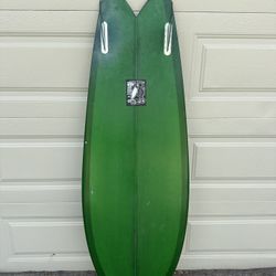 fish surfboard