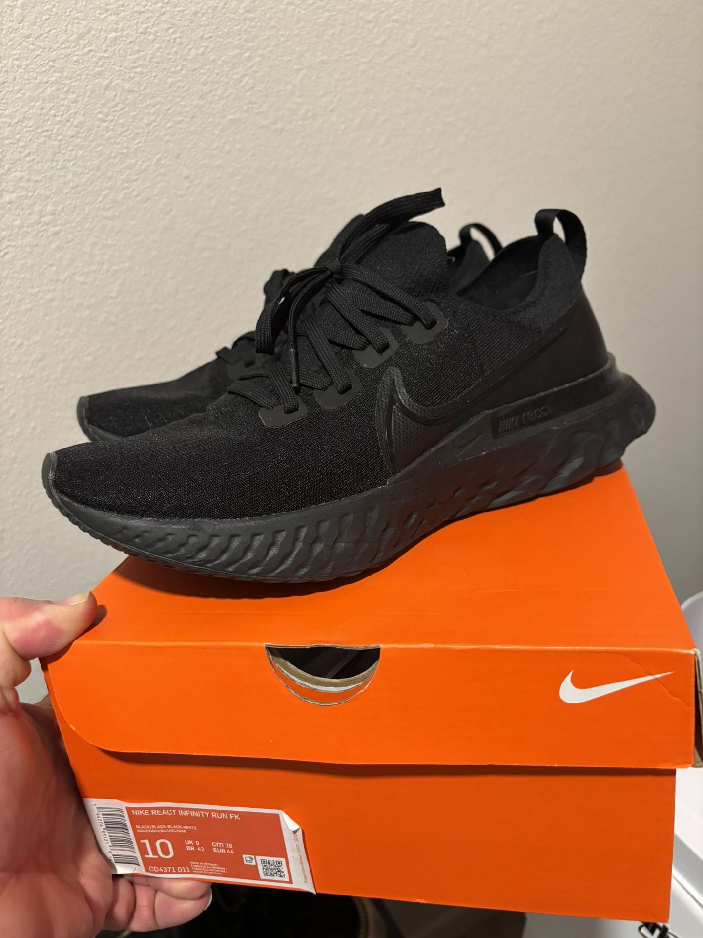 Nike React Infiniti Run Size 10