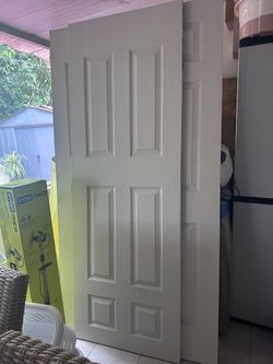 Interiors door