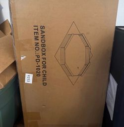 brand new unopened kids large sandbox