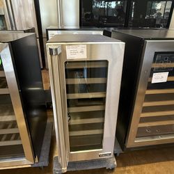 Viking 15” wine cooler refrigerator 