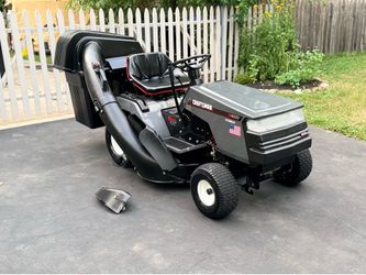 Sears Craftsman LT4000 Lawn Tractor 42” cut 3 in 1 with new Briggs 19hp 540cc engine.