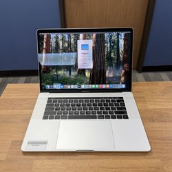 15" MacBook Pro Touchbar 512GB SSD*16GB RAM*2.6Ghz Intel 6 Core i7