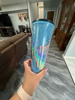 Reflective Mermaid reusable plastic cup!