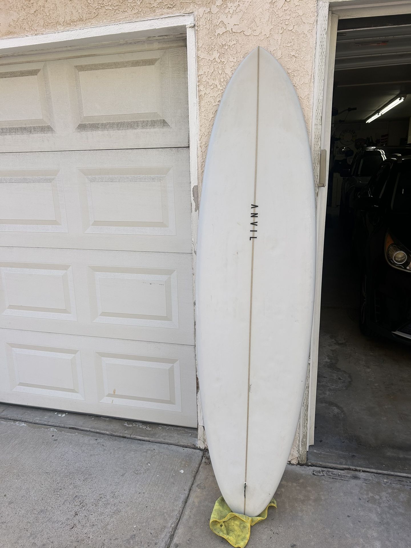 Anvil 6’8 Surfboard