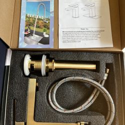 Brushed Gold Bathroom Faucet Single Hole, Oakland Modern Bathroom Sink Faucet Single Handle Vanity Faucet with Pop up Drain Assembly Supply Line