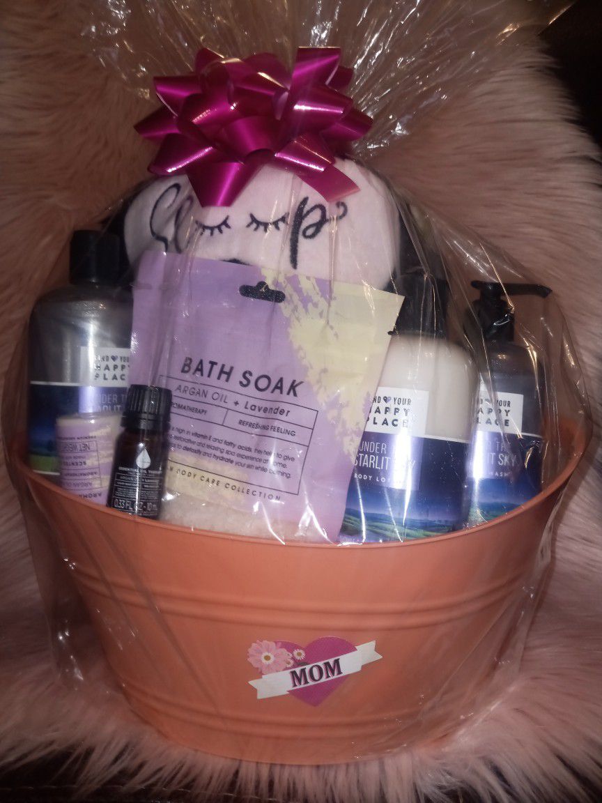 Mother's Day Gift Basket New 