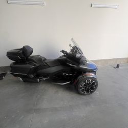 2020 Can-Am Spyder 