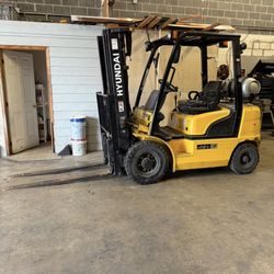 Forklift
