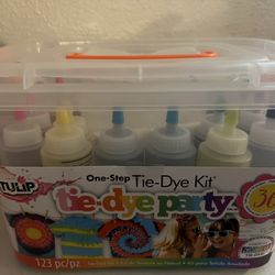 Tie-dye Party Kit