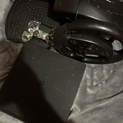 PS4 And Gaming Wheel 