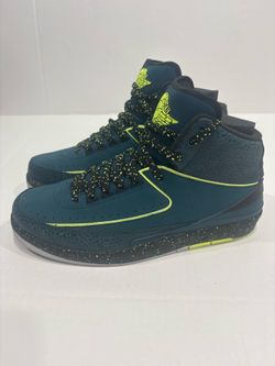 Jordan 2 Night shade size 12