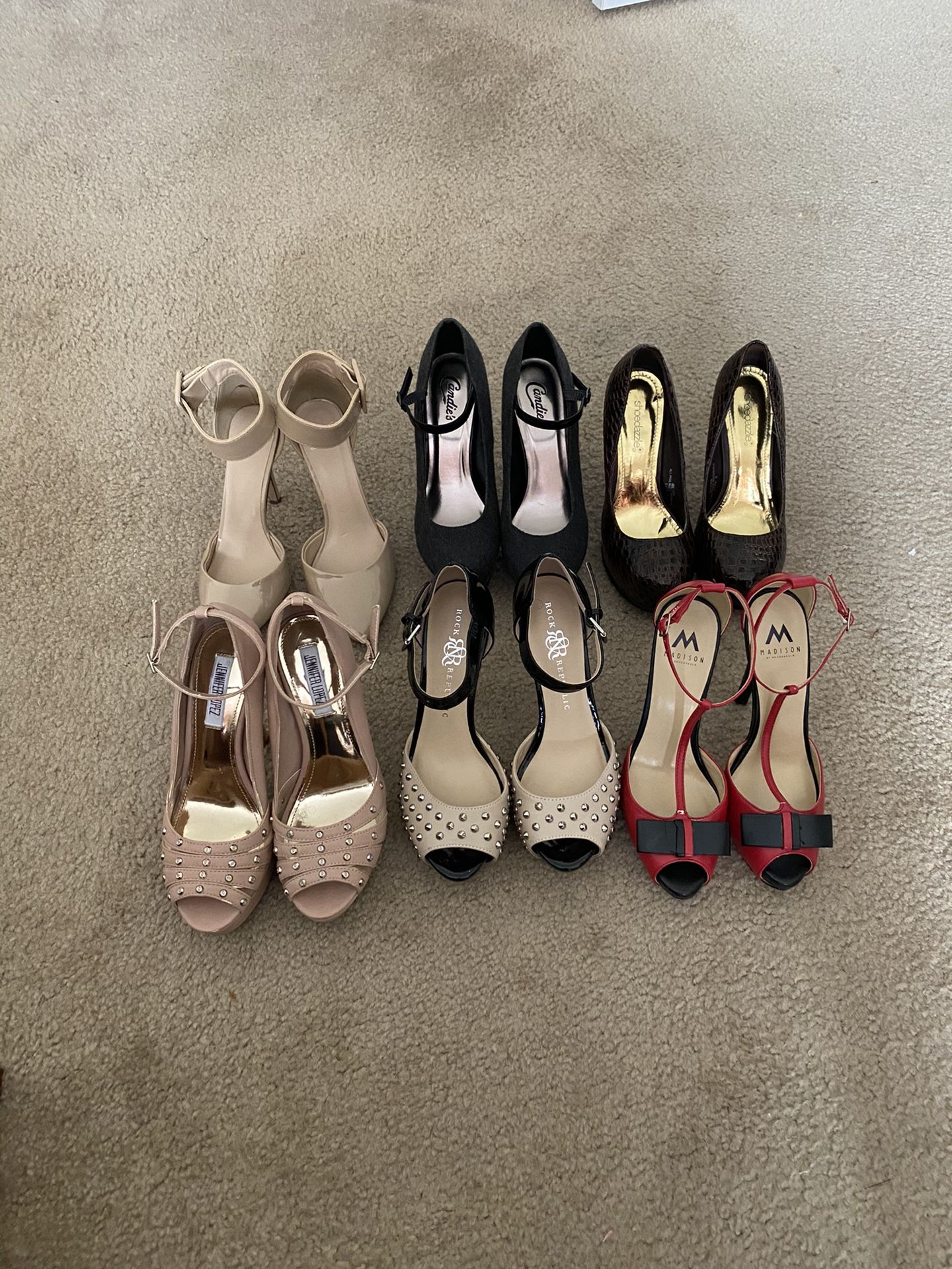 High heels shoes, size 8, some of them are barely used, great condition