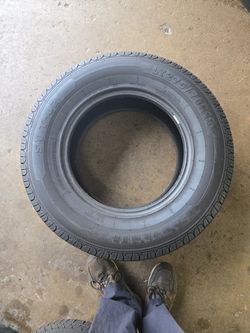 TRUCK TIRES FOR SALE. LT 275 /70R18 ADVANTA SVT-02 LOAD E