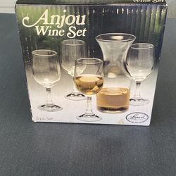 Vintage Wine Set in Box, 5 pc