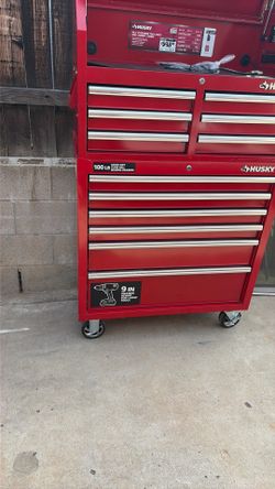 Husky tool cabinet