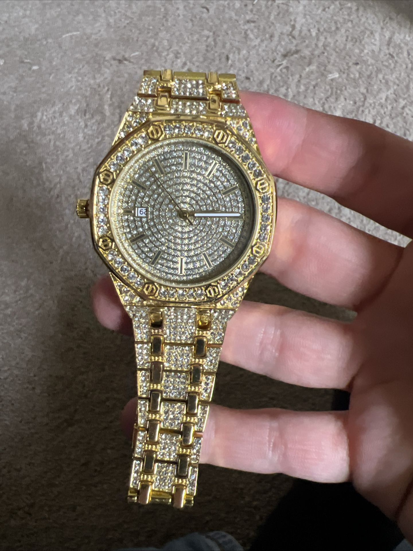 Iced Out Watch - Bust Down 🔥🔥🔥