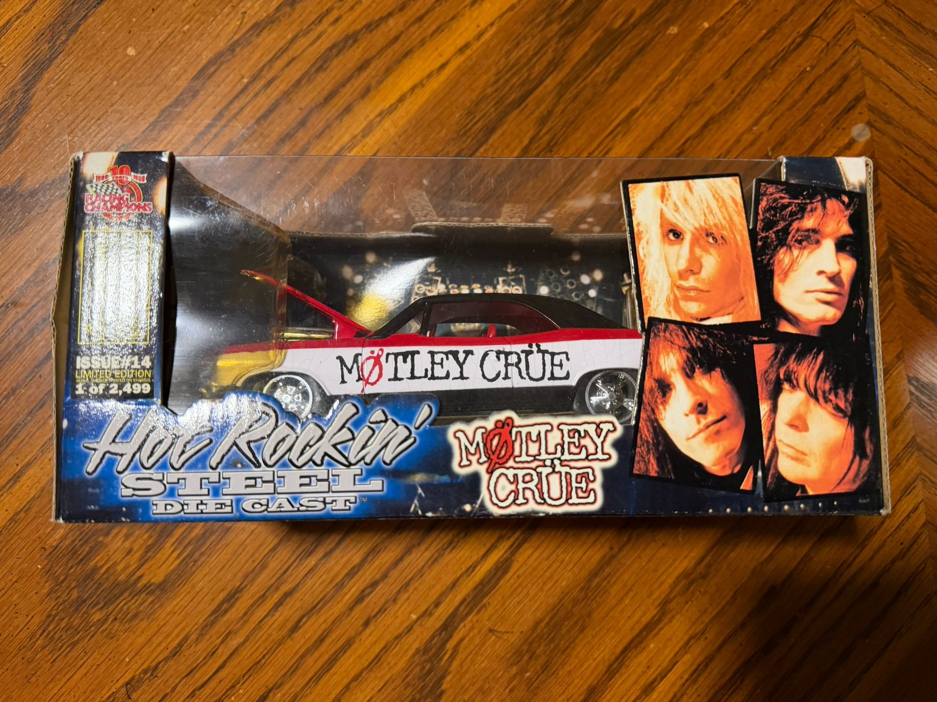 Motley Crue 3:16 Girls Girls Girls Car
