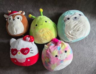 (5) Extra Large Squishmallow Pals