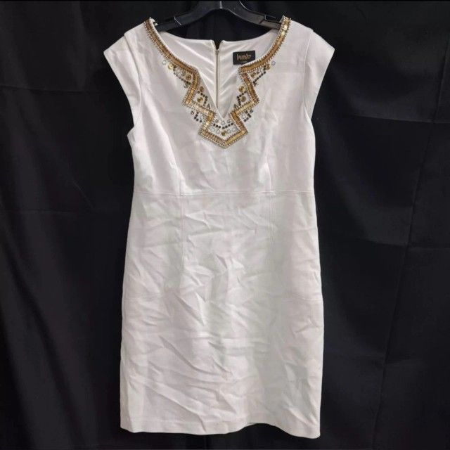 NEW Laundry Shelli Segal White Beaded V-Neck Cap Sleeve Sheath Dress Women 10