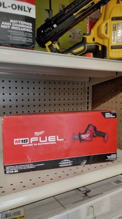 MILWAUKEE M18 FUEL HACKZALL ONE- HANDED RECIP SAW (TOOL ONLY)