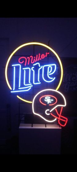 MILLER LITE SF  🏈 NEON SIGN .( ALSO PLENTY OF NEON SIGNS / LIGHTS AVAILABLE FOR SALE ) DODGERS & ANGELS BOBBLEHEADS AVAILABLE.TAP HANDLES