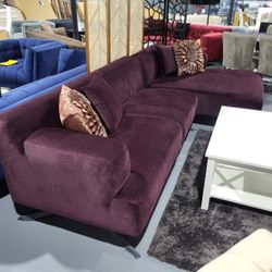 NEW SECTIONAL PURPLE VELVET 115x60