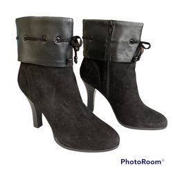 New SOFFT boots or booties in black size 8 1/2 medium
