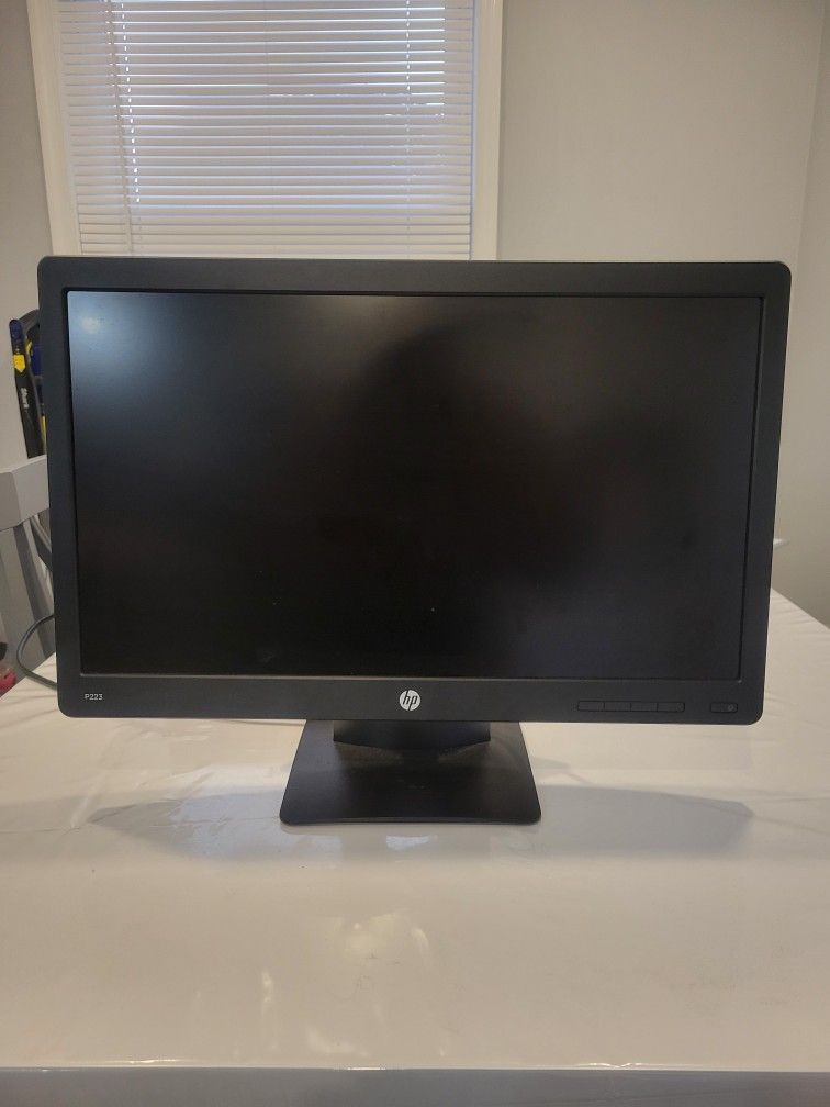 HP Monitor P223