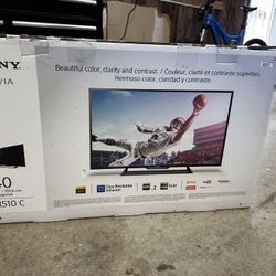 40” Sony Bravia