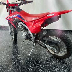 2023 Honda 125f