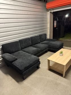 U Shaped Sectional Couch-FREE DELIVERY 🚚